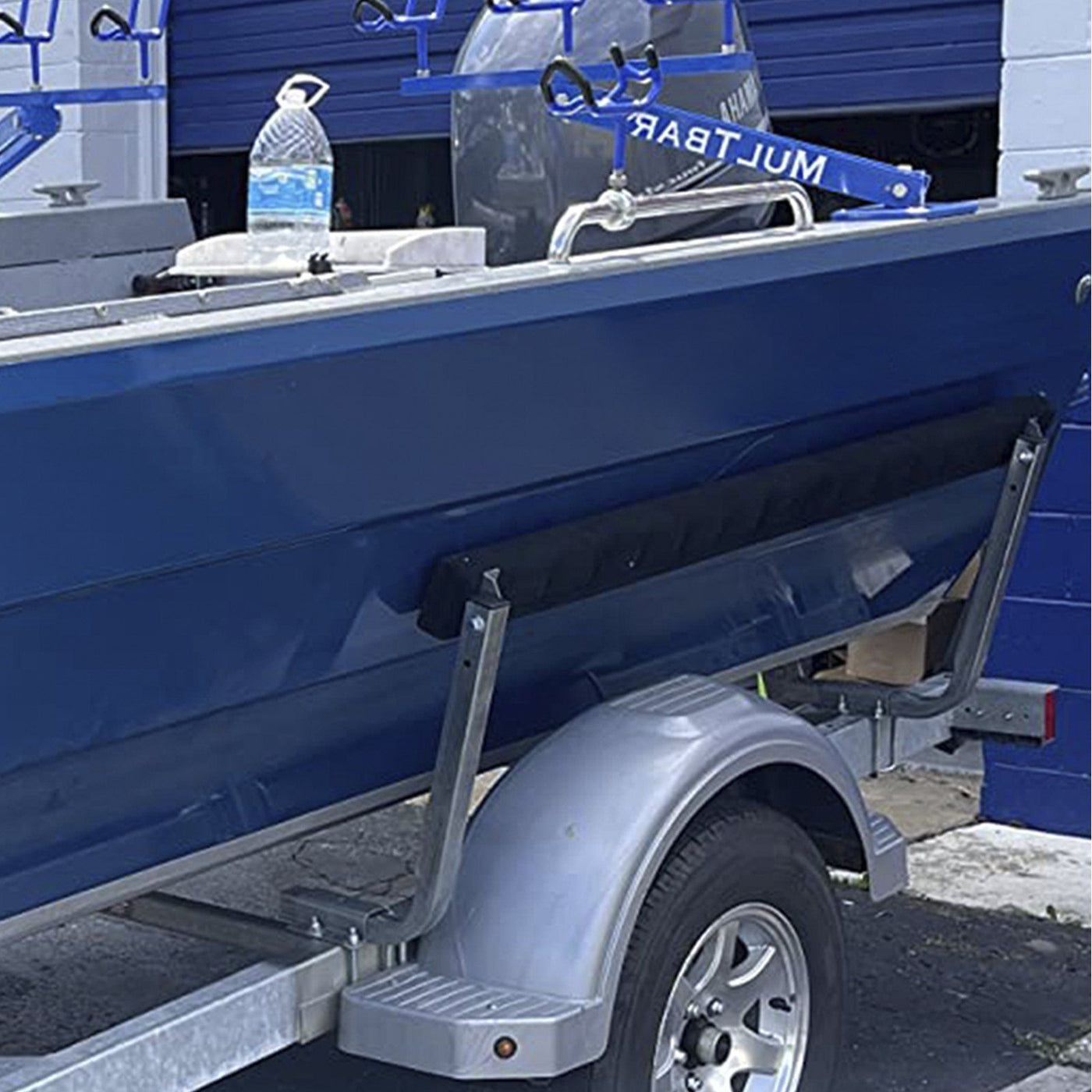 VEVOR Boat Trailer Guide-ons, 2PCS Rustproof Steel Trailer Guide ons, Trailer Guides with Carpet-Padded Boards, Mounting Parts Included, for Ski Boat, Fishing Boat or Sailboat Trailer
